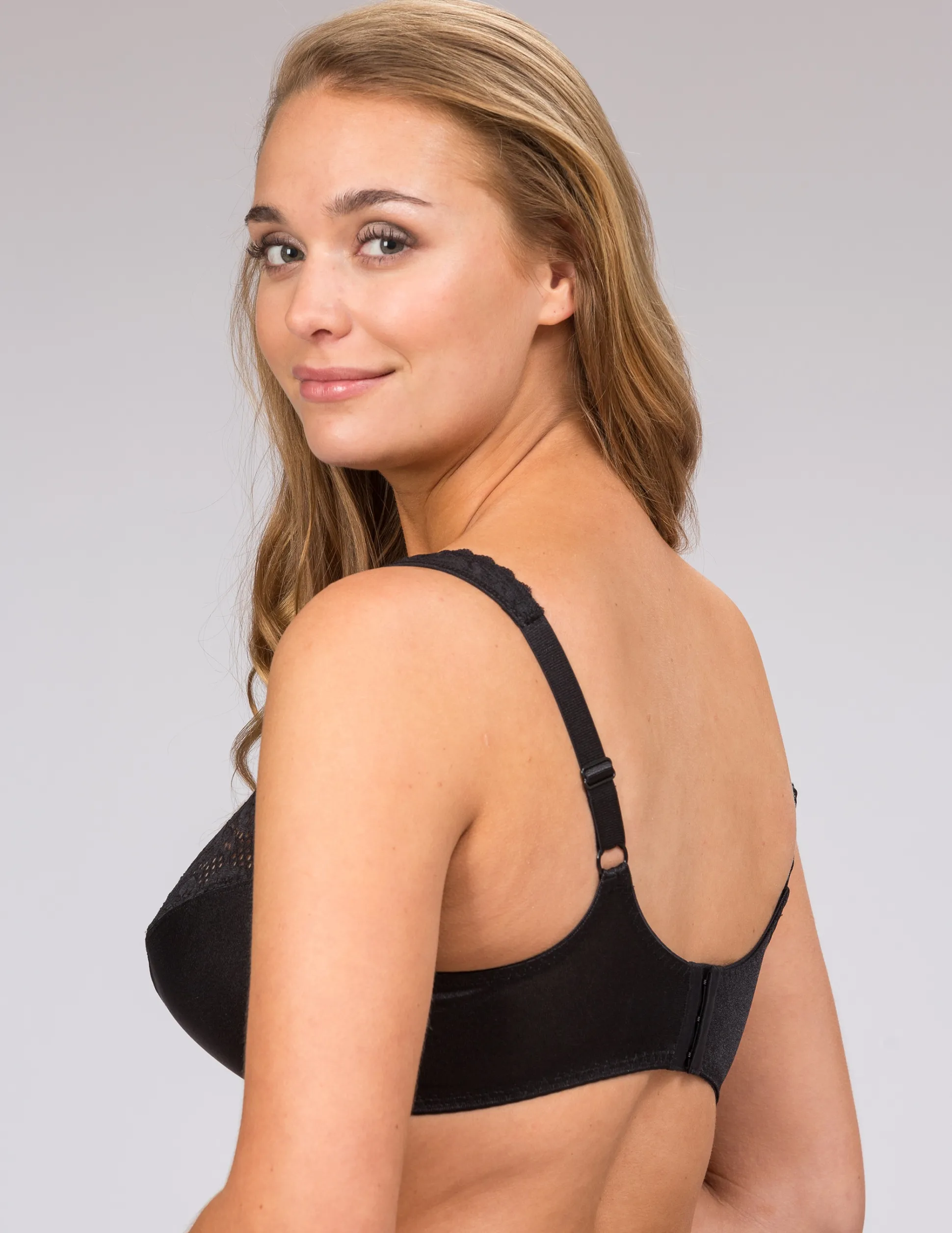 Bygellös Bh Elin Satin Svart