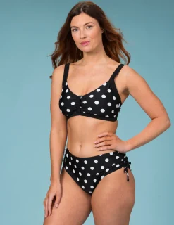 Prickig hipster bikinitrosa