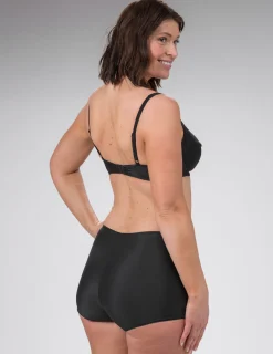 Svart bikinitrosa boxer